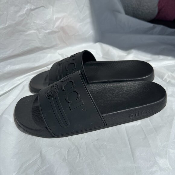 GUCCI Pursuit '72 Black Logo Rubber Slide - Picture 3 of 7